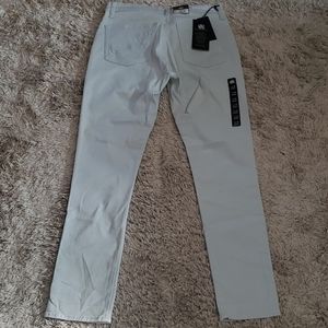1 pair of Rock & Republic skinny jeans